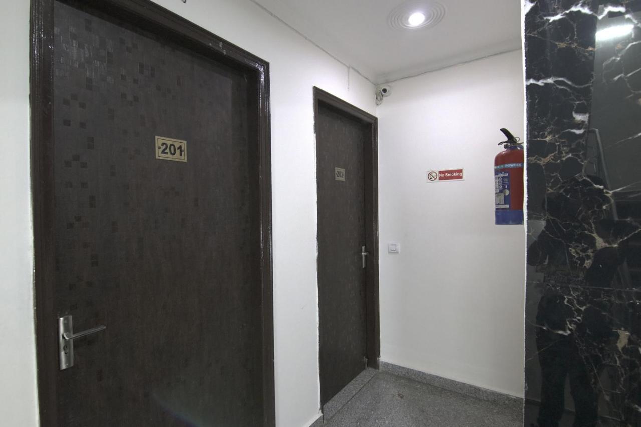Fabhotel Airport Avalon Near Igi Airport New Delhi Ngoại thất bức ảnh