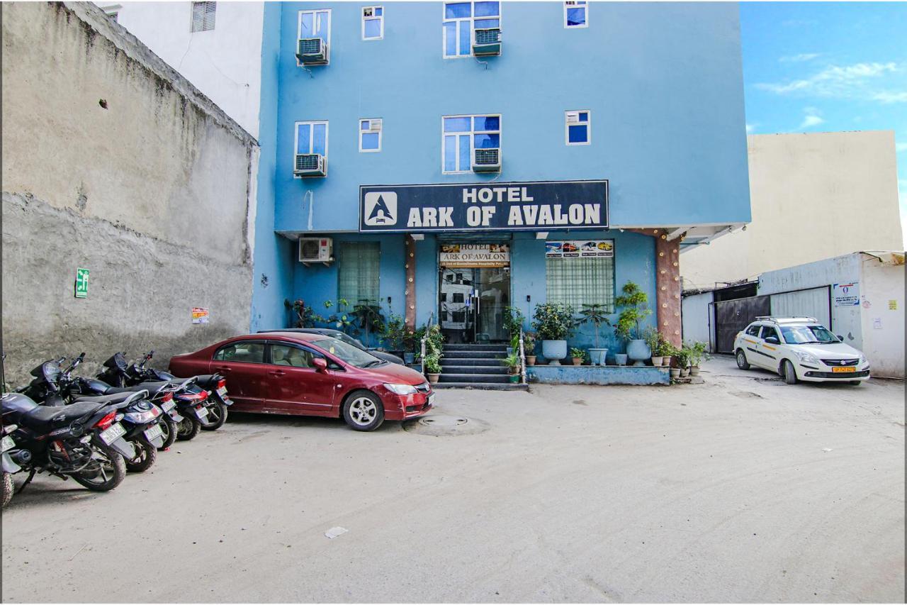 Fabhotel Airport Avalon Near Igi Airport New Delhi Ngoại thất bức ảnh